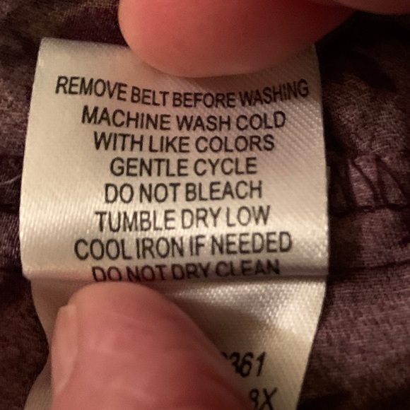 Dolled Up by Fang Sheer Purple Ombre Floral Blouse - Picture 8 of 8